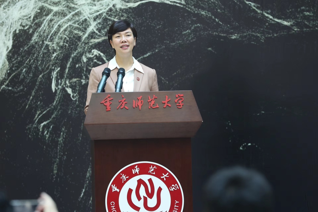 taptap点点官方网站党委书记张艳讲话并宣布展览开幕。受访者供图 华龙网发