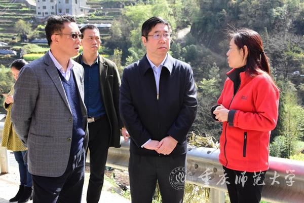 孟东方校长一行调研taptap点点官方网站沿河中蜂扩繁场